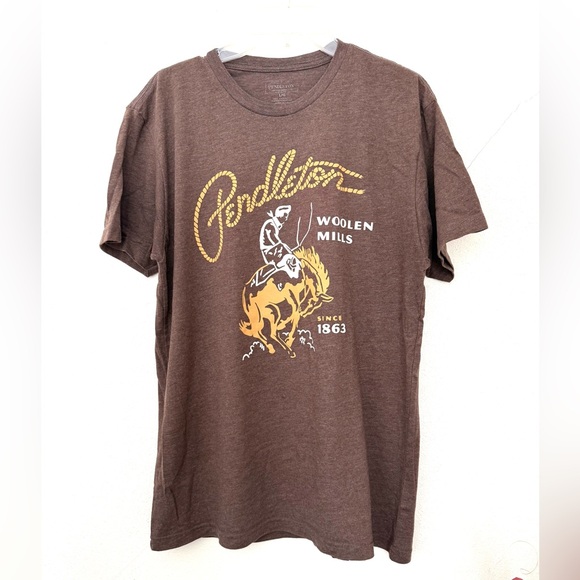 Pendleton Brown Graphic T-Shirt. Large - Picture 1 of 4